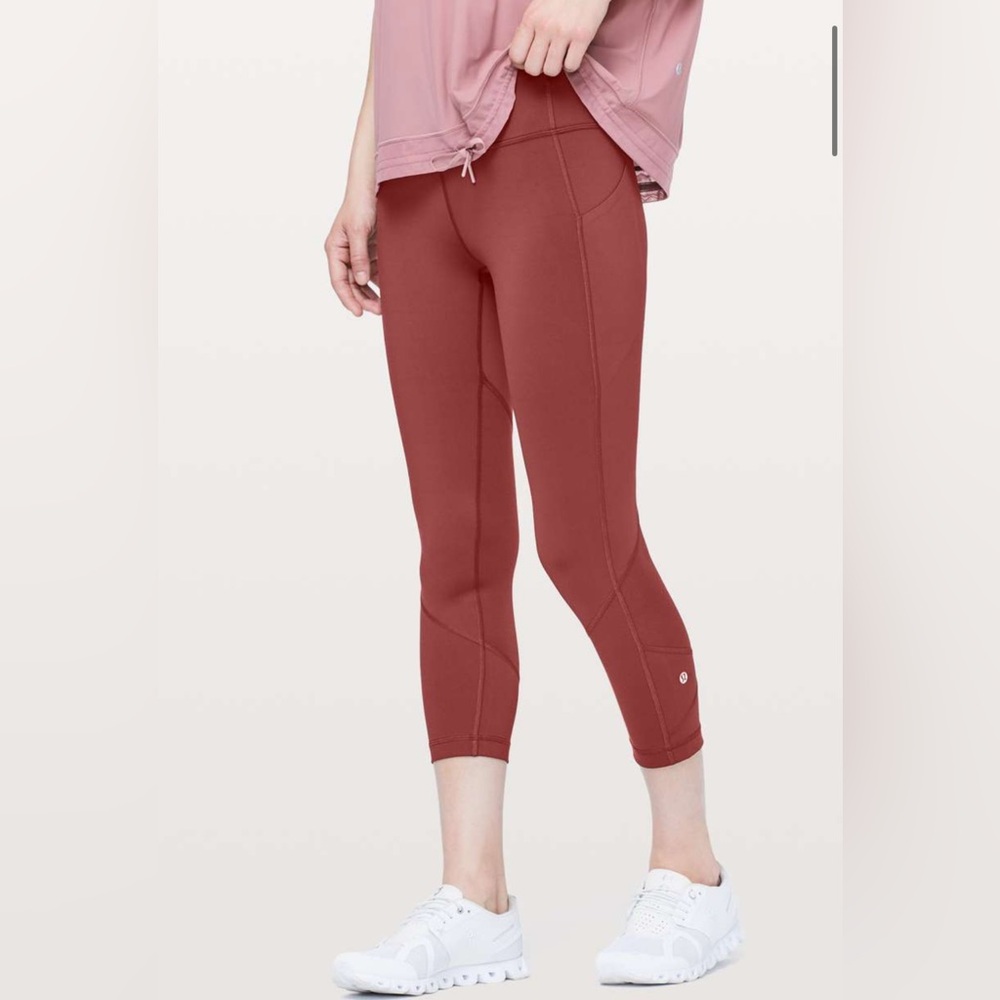 Lululemon Pace Rival Crop 22’ Leggings